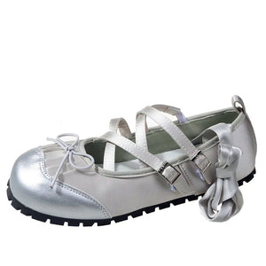 Gossip Goes Around Ballet Flats